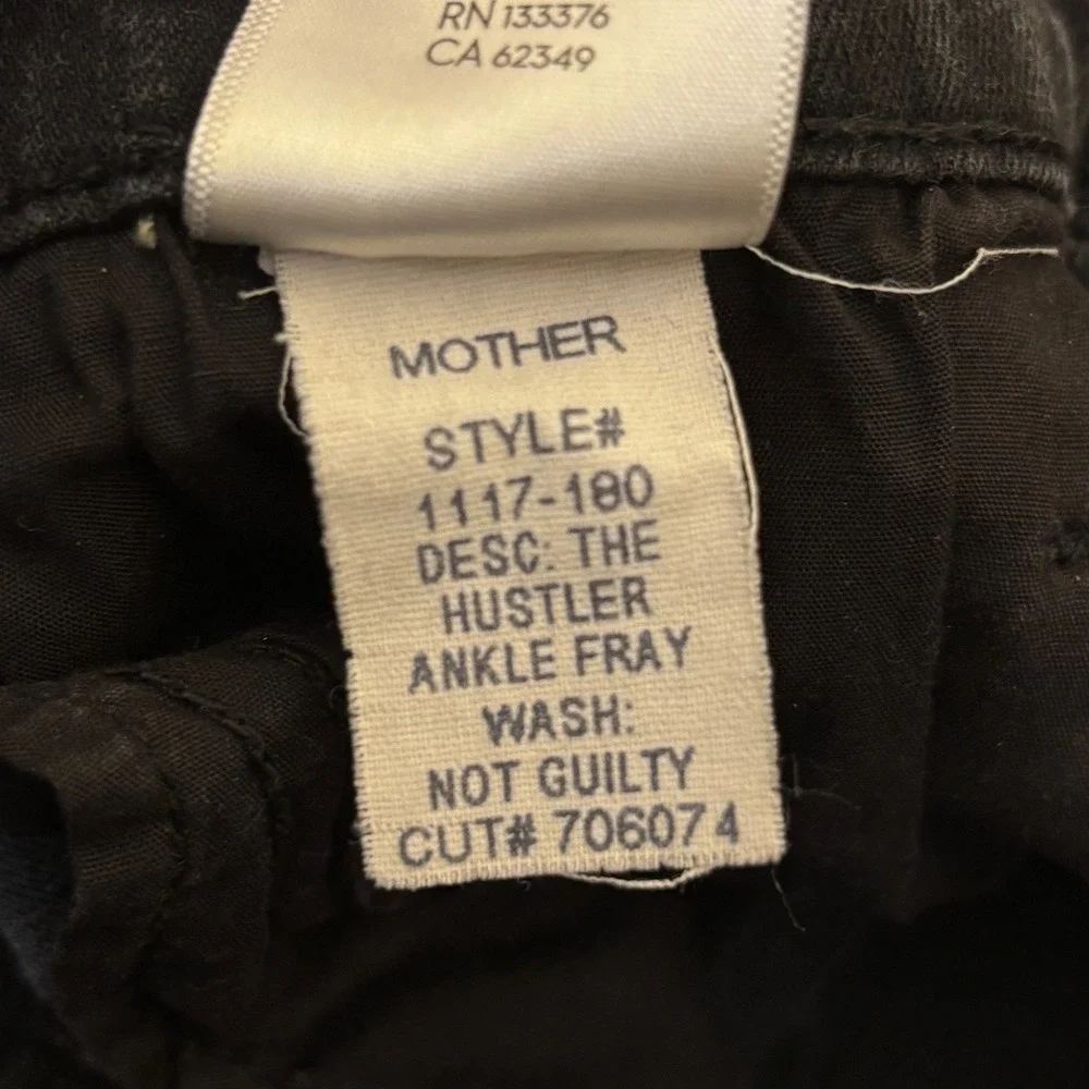 MOTHER Hustler Ankle Fray Jeans Not Guilty Black Women Size 26 High Waist‎ Denim